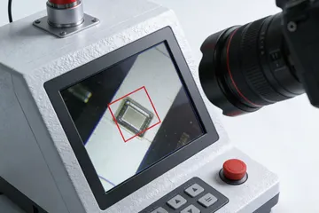 免疫检验实验室搞AI药物相互作用分析，到底值不值？